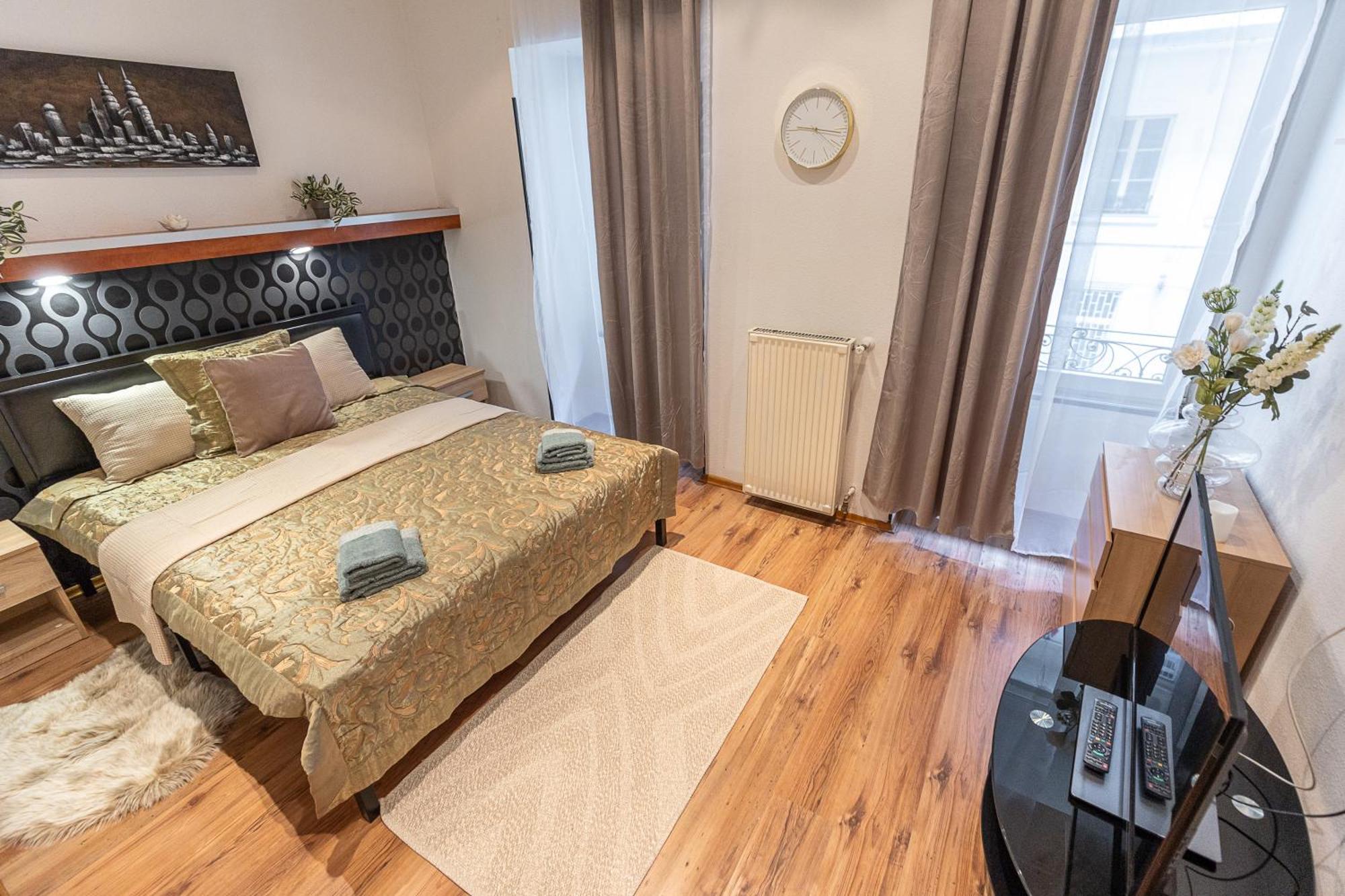 City Vibes Apartment - 3 Bdrms Budapeste Exterior foto