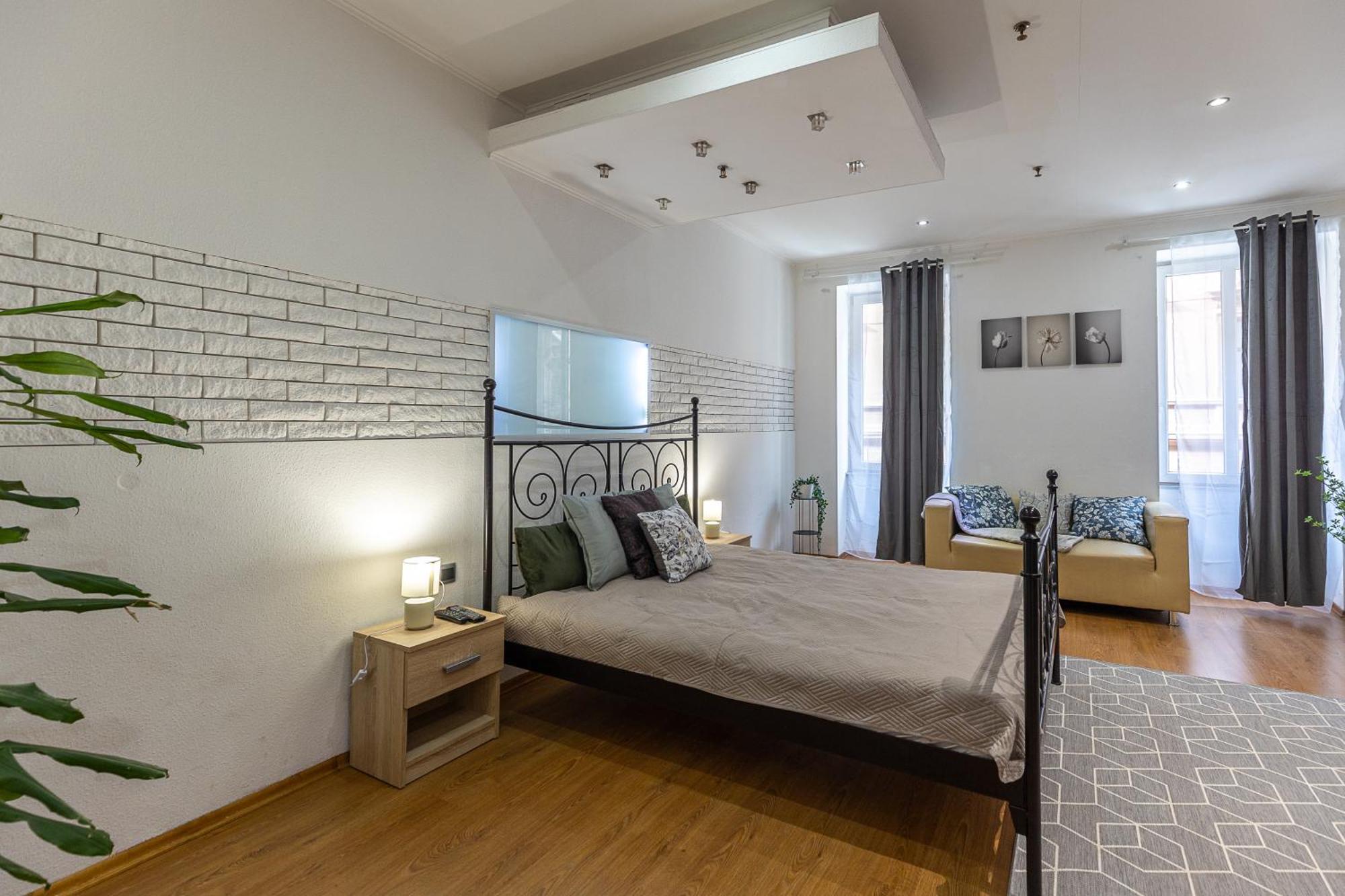 City Vibes Apartment - 3 Bdrms Budapeste Exterior foto